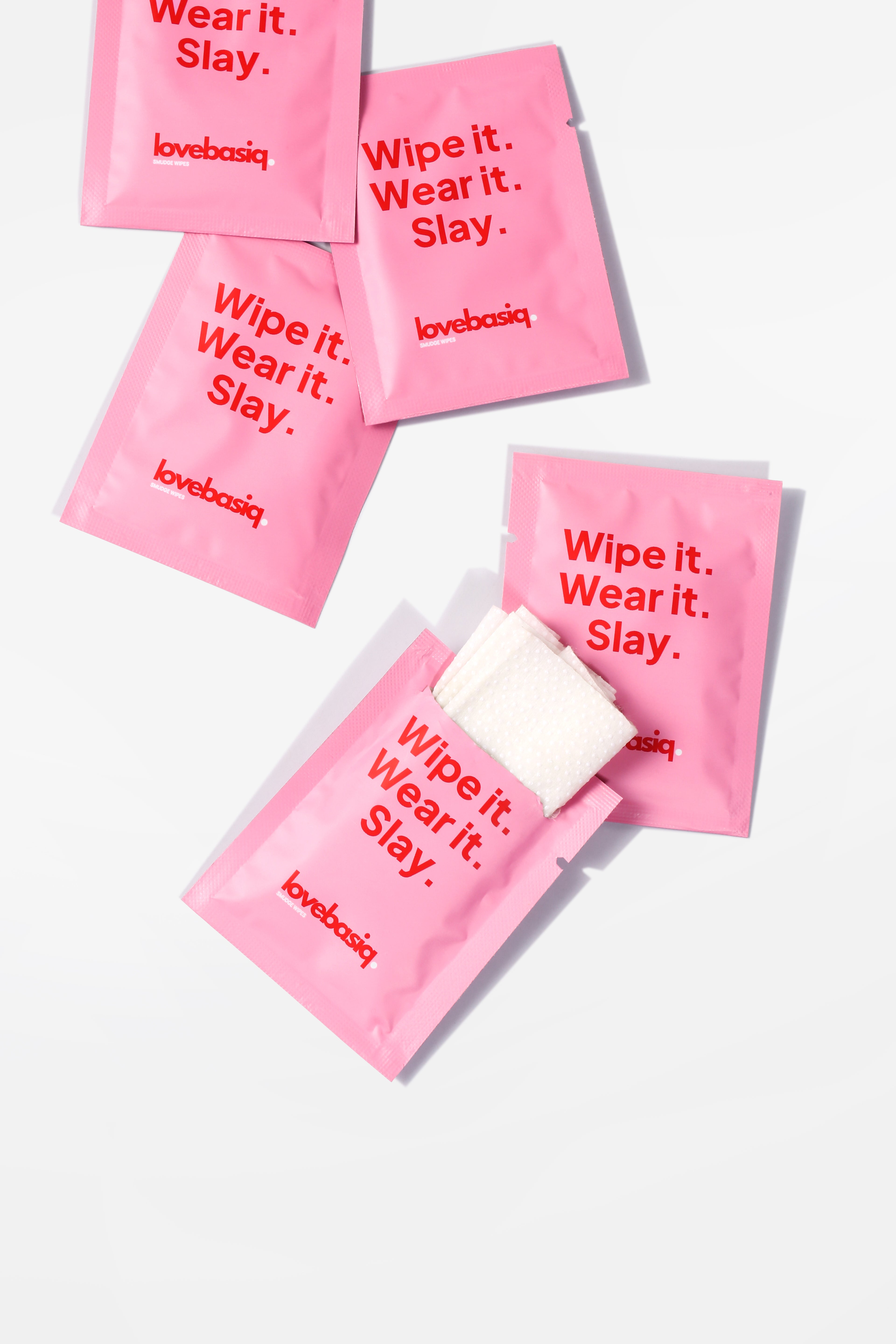 Smudge Wipes - Makeup Stain Remover Wipes by Love Basiq
