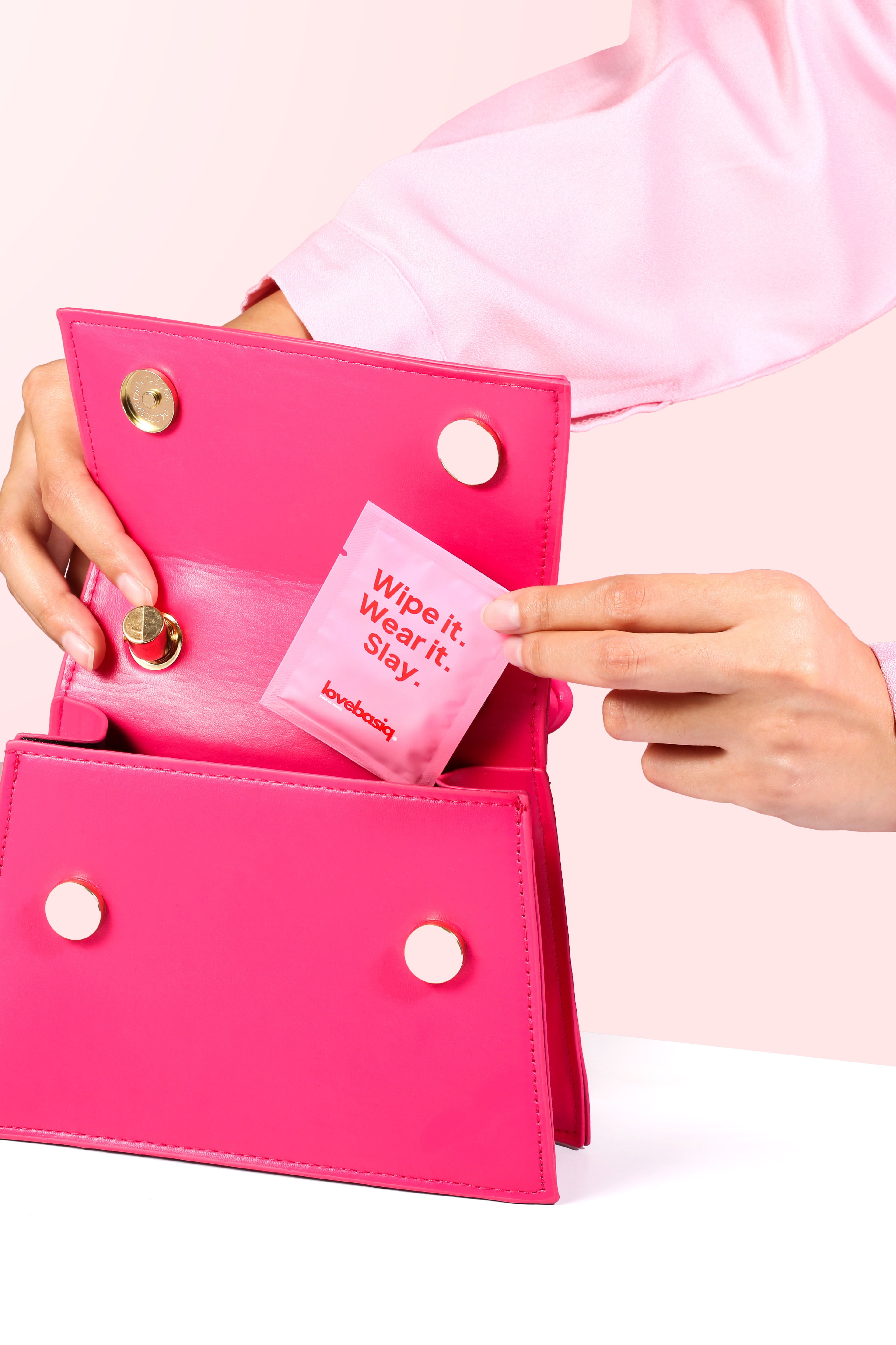Smudge Wipes - Makeup Stain Remover Wipes by Love Basiq