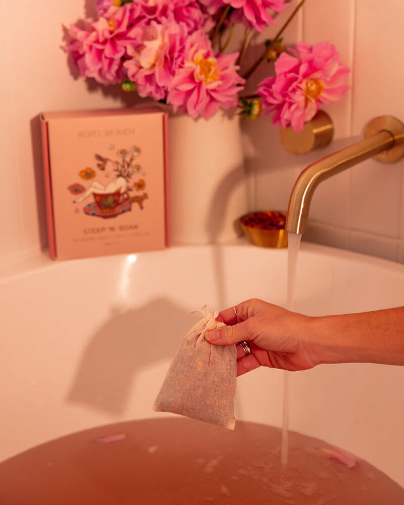Blushing Bath Tea