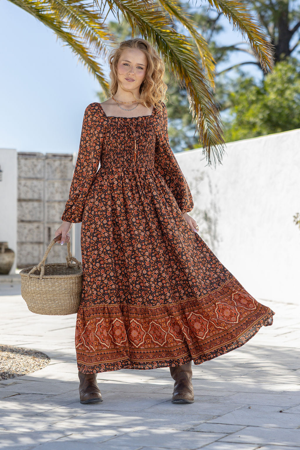 shirred maxi dress Womens Roman Black/White Leaf Print US 12 shirred bodice and cap sleeves Shirred Waist Summer Maxi Dress