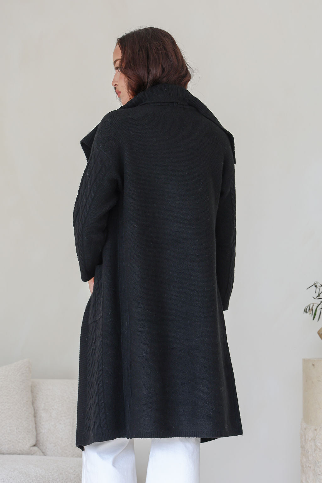 Cabled Long Pocket Cardigan - Black