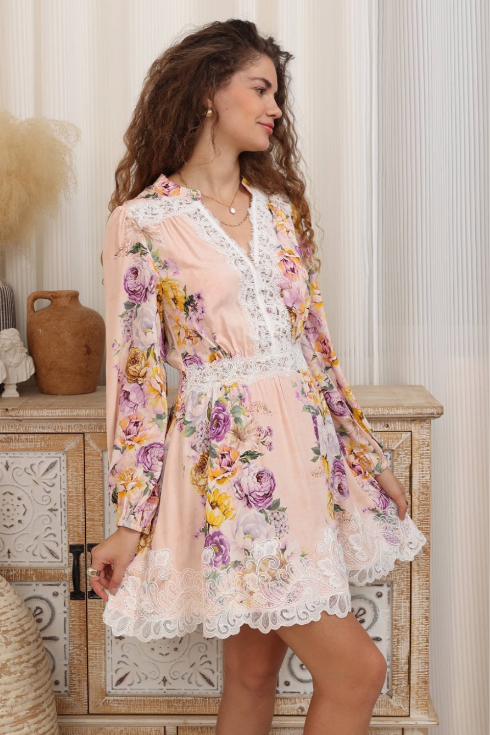 Lia Rosalie Lace Mini Dress - Blush Floral