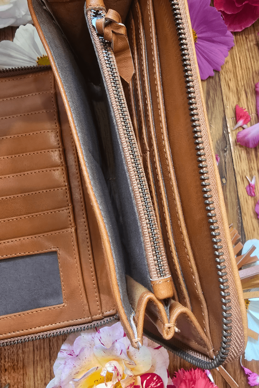 Spirited Eagle Leather Wallet - Tan