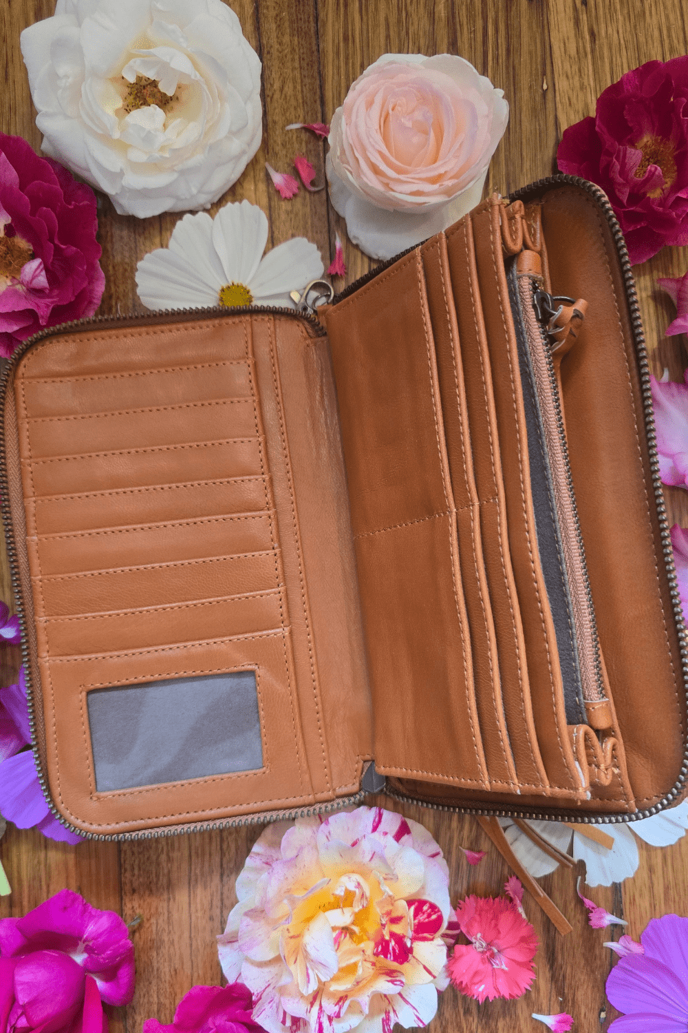 Spirited Eagle Leather Wallet - Tan