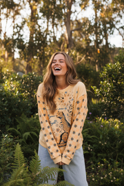Cheetah Jumper Lifestyle 6
