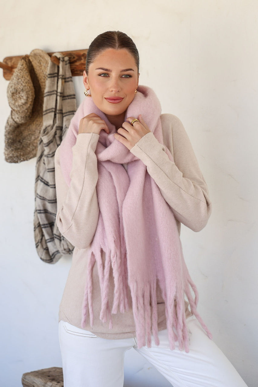 Chunky Plain Snuggly Scarf - Pink