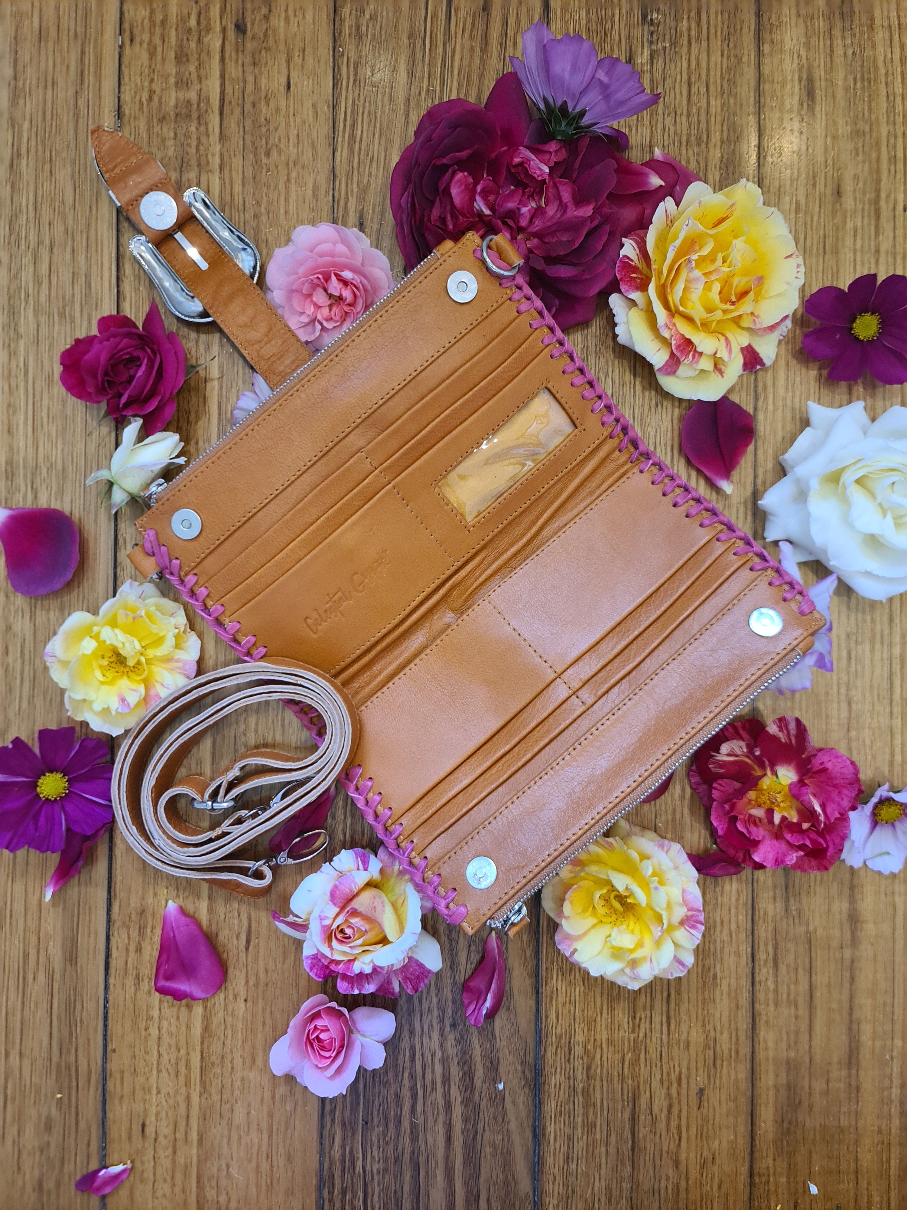 Esmeralda Clutch Bag - Tan/Fuchsia